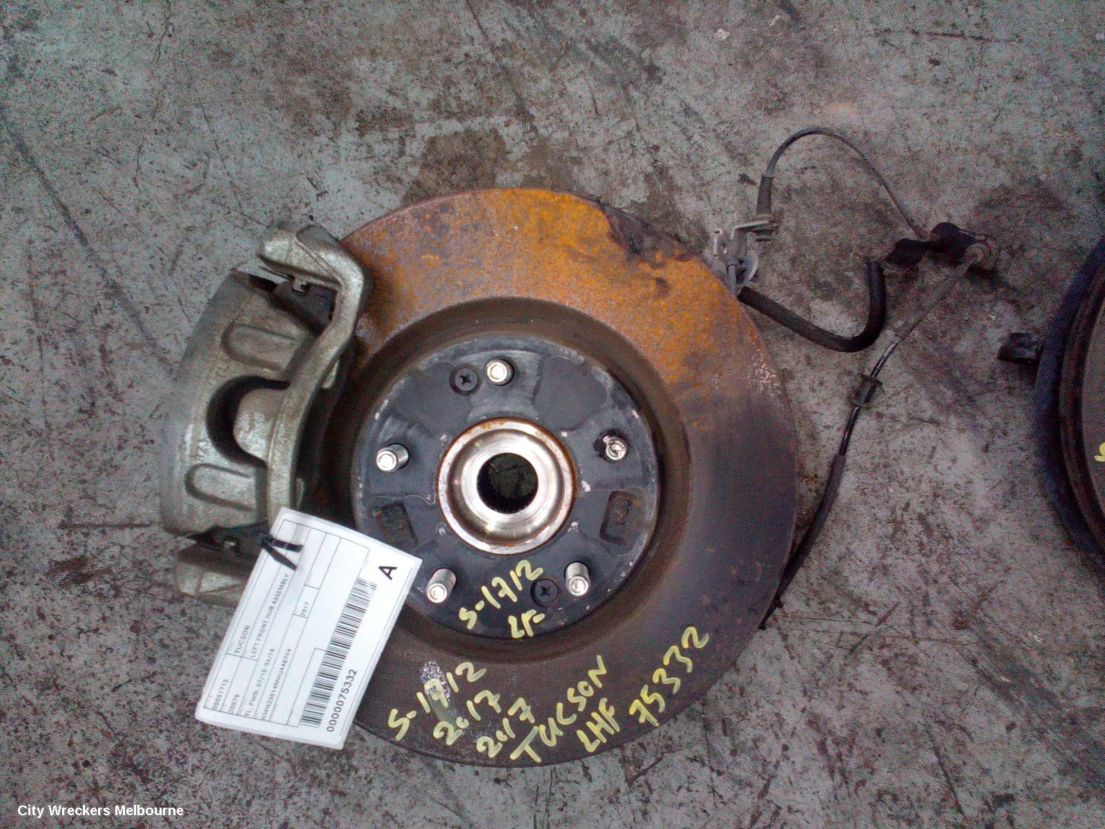 HYUNDAI TUCSON LEFT FRONT HUB ASSEMBLY, TL, FWD, 07/2015 - 06/2018
