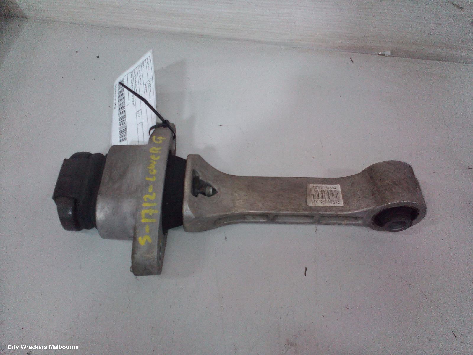HYUNDAI TUCSON MOUNT, TL, 06/2015 - 01/2021