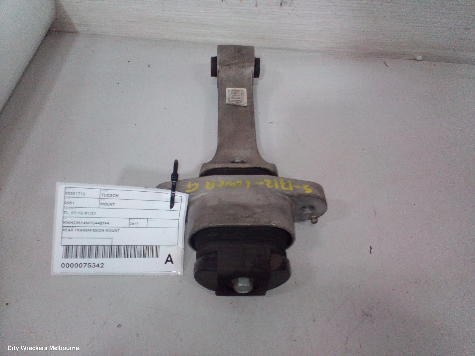 HYUNDAI TUCSON MOUNT, TL, 06/2015 - 01/2021