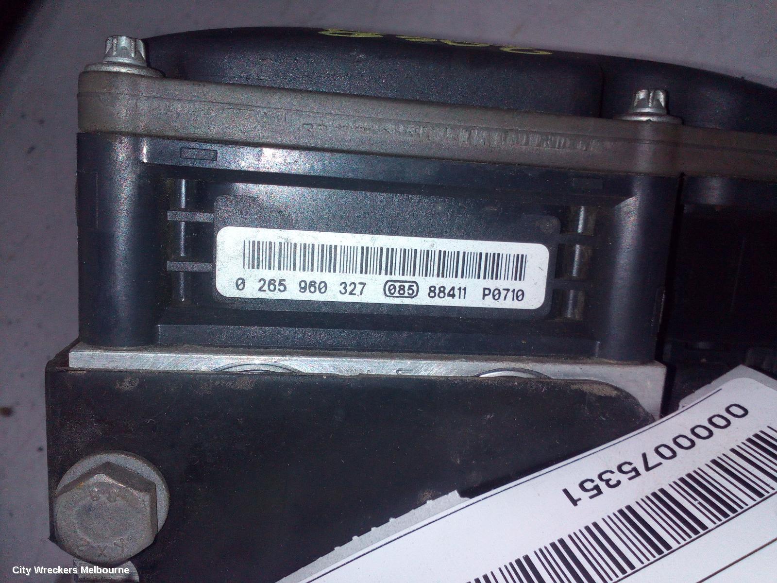 BMW 5 SERIES ABS PUMP/MODULATOR, E60, ON MODULE P/N 34516783360, ON ALLOY P/N 0265250217 P/N 34516774679, 10/2003 - 04/2010