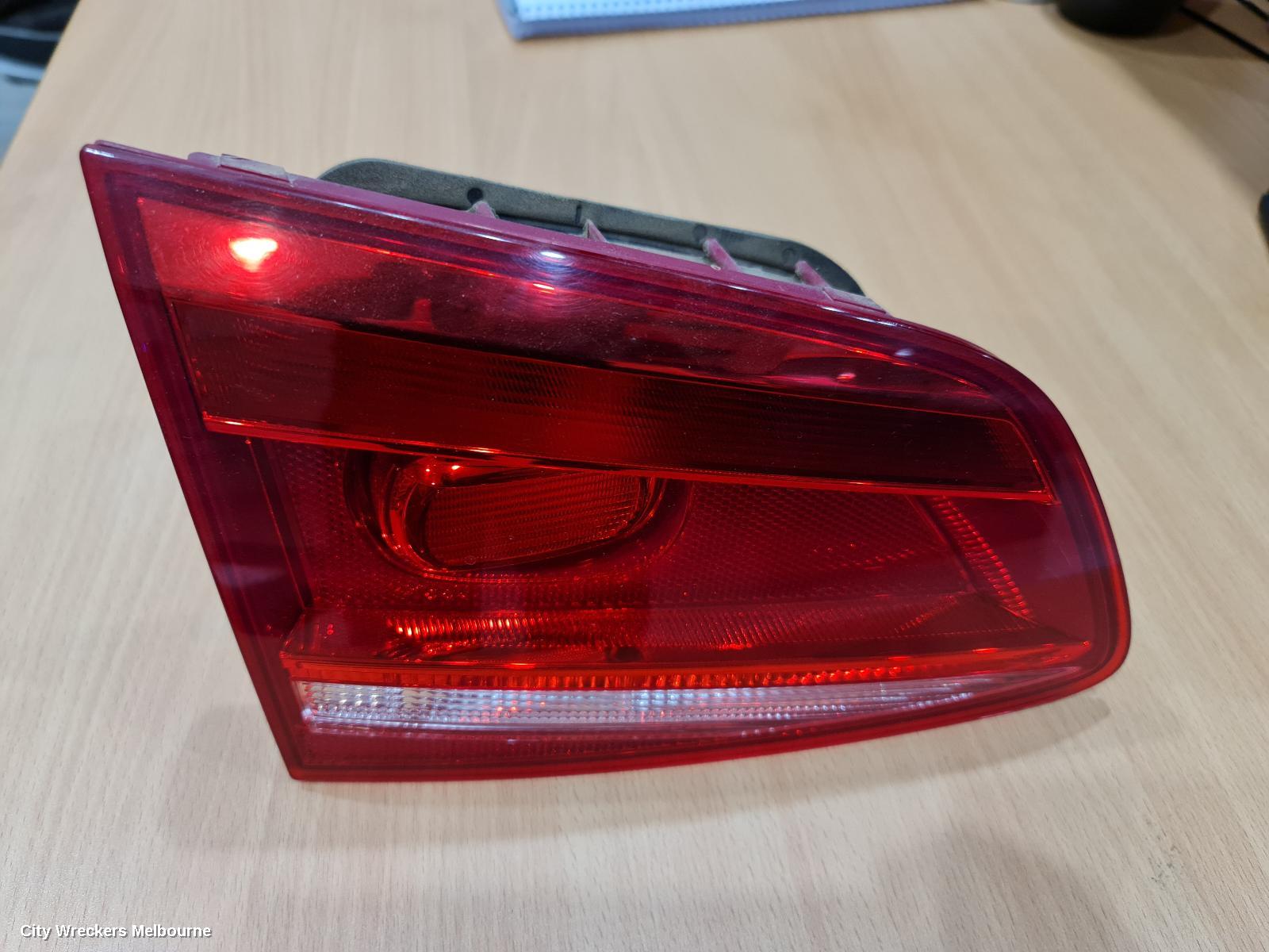 VOLKSWAGEN PASSAT REAR GARNISH, TAILGATE LAMP (LH SIDE), NON LED TYPE, 3C/MK6 B7, WAGON, 09/2010 - 05/2015