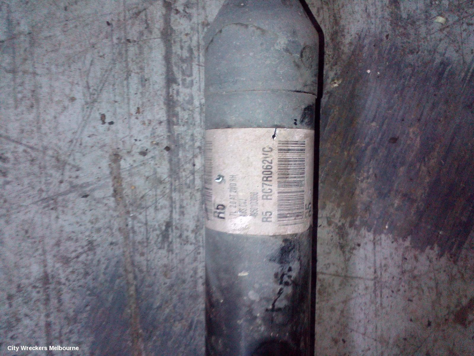 HYUNDAI TUCSON RIGHT DRIVESHAFT, FRONT, 2.0, G4NC, PETROL, AUTO T/M, TL, 07/2015 - 01/2021