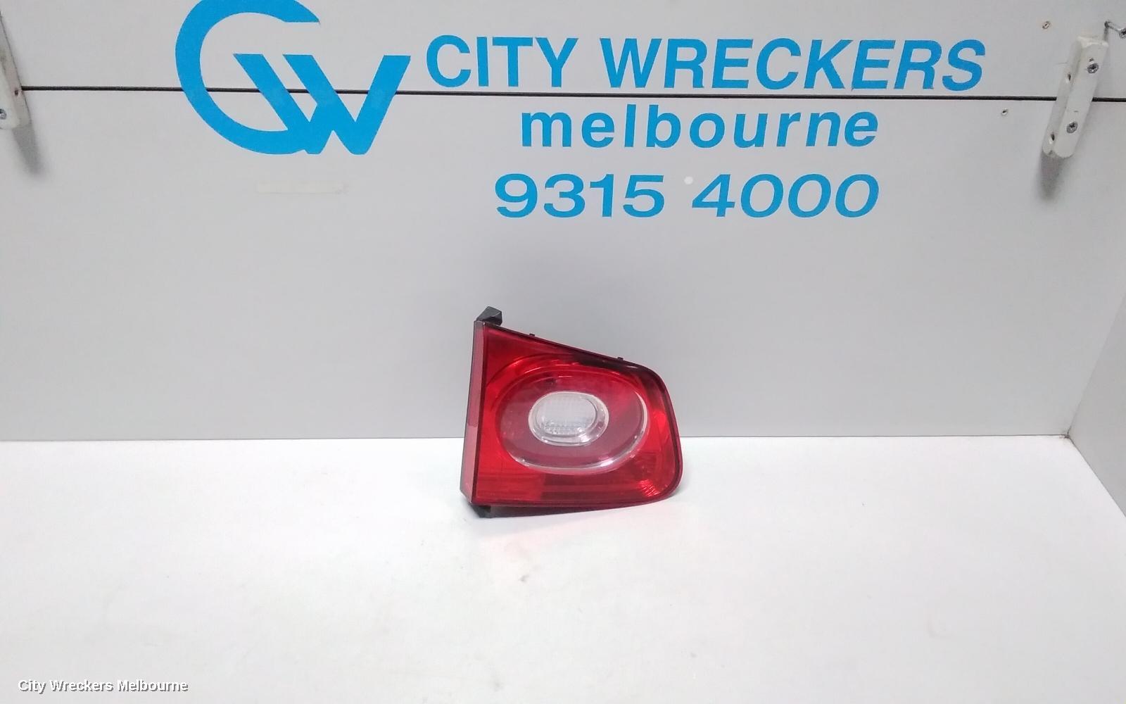 VOLKSWAGEN TIGUAN REAR GARNISH, TAILGATE LAMP (LH SIDE), 5N, 05/2008 - 06/2011