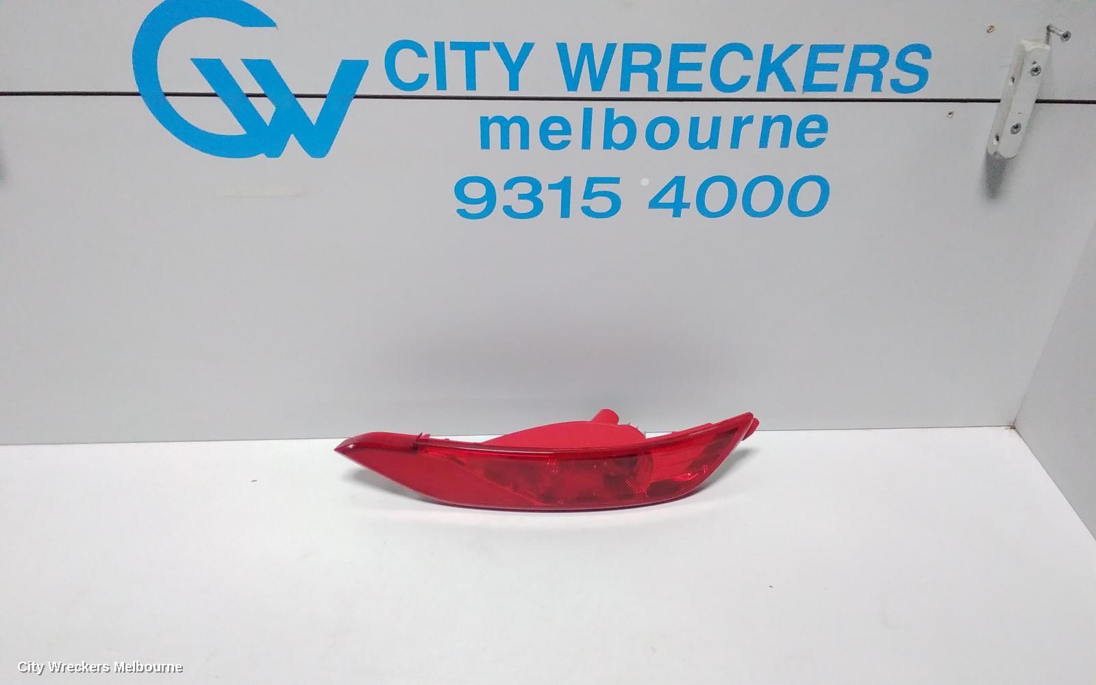 HYUNDAI TUCSON RIGHT TAILLIGHT, IN BUMPER, TL, 07/2015 - 06/2018