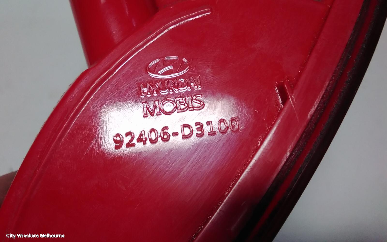 HYUNDAI TUCSON RIGHT TAILLIGHT, IN BUMPER, TL, 07/2015 - 06/2018
