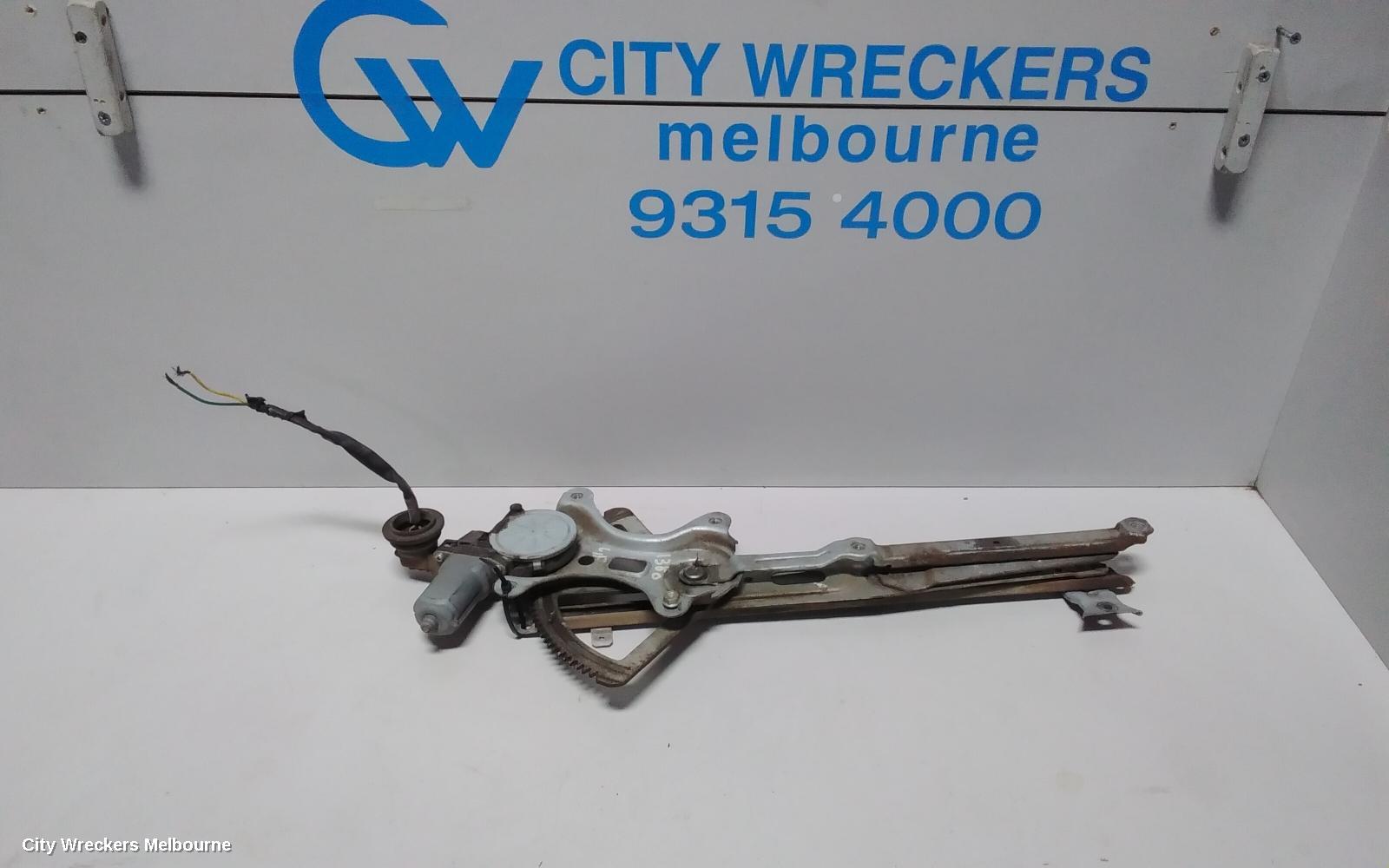 TOYOTA HIACE LEFT FRONT WINDOW REG/MOTOR, DOOR REG AND MOTOR ASSY, TRH/KDH, 03/2005 - 04/2019