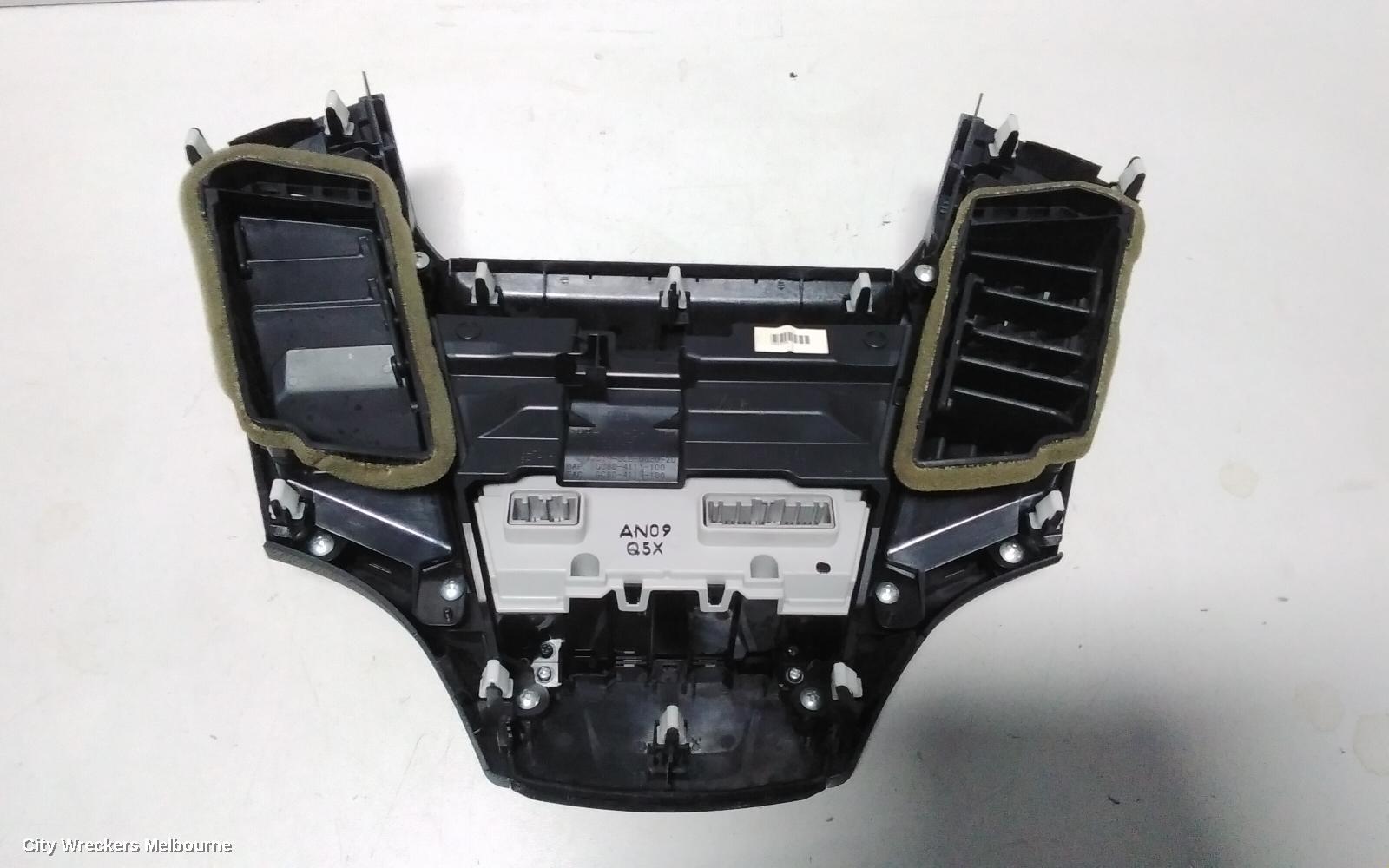 HONDA ODYSSEY HEATER/AC CONTROLS, RB3, 04/2009 - 12/2013