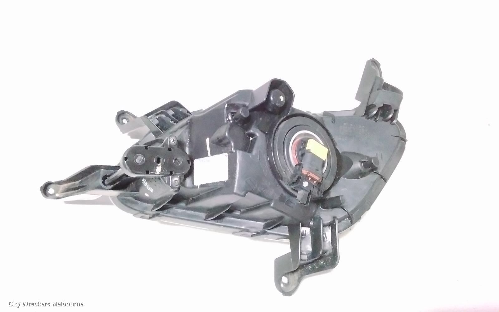 KIA OPTIMA RIGHT INDICATOR/FOG/SIDE, BUMPER FOGLAMP, TF, SI/SLI, 10/2013 - 10/2015
