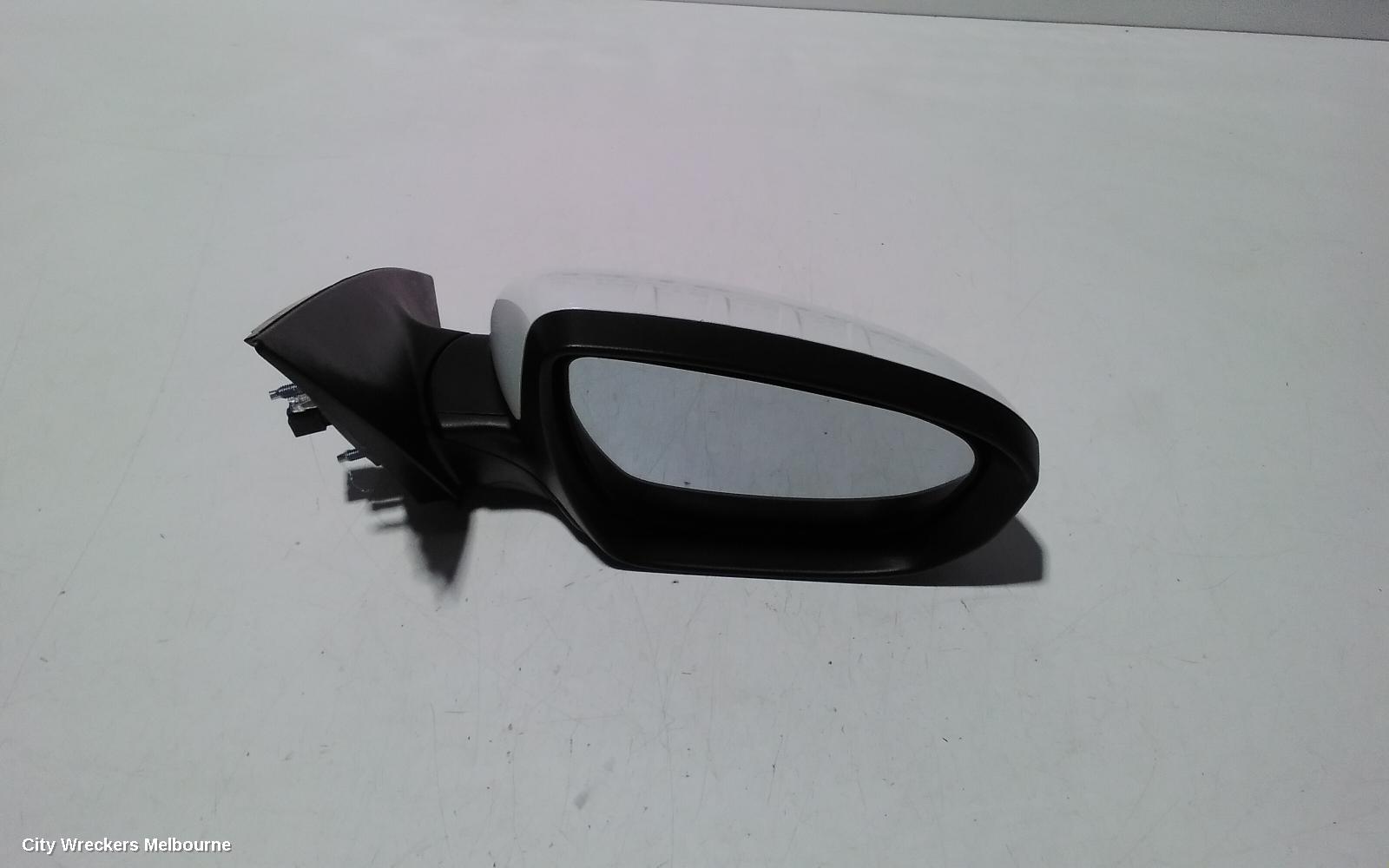 KIA OPTIMA RIGHT DOOR MIRROR, TF, POWER FOLD, NON BLIND SPOT, RECTANGLE PLUG TYPE (8 PIN), 10/2013 - 10/2015
