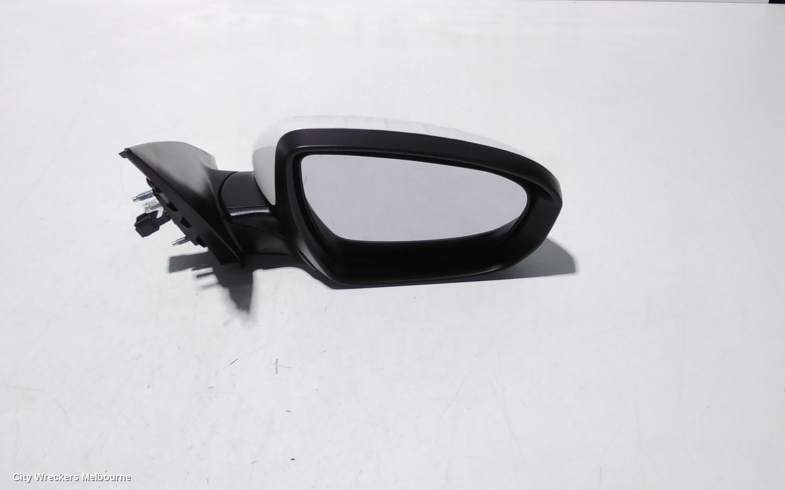 KIA OPTIMA RIGHT DOOR MIRROR, TF, POWER FOLD, NON BLIND SPOT, RECTANGLE PLUG TYPE (8 PIN), 10/2013 - 10/2015