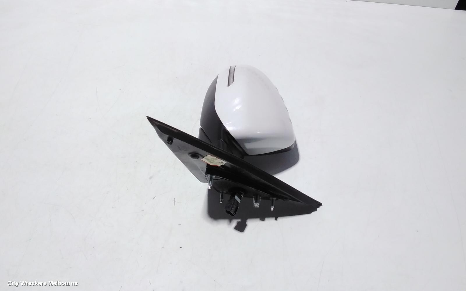 KIA OPTIMA RIGHT DOOR MIRROR, TF, POWER FOLD, NON BLIND SPOT, RECTANGLE PLUG TYPE (8 PIN), 10/2013 - 10/2015
