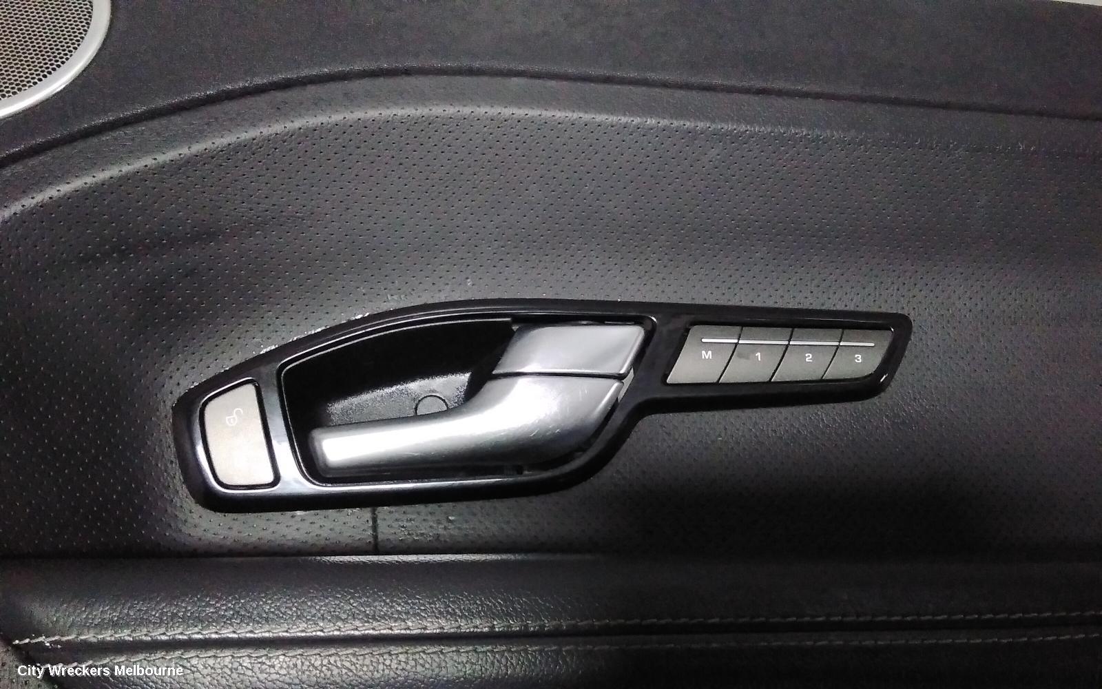 LAND ROVER RANGEROVER EVOQUE DOOR TRIM, RH FRONT, L538, 5DR WAGON, 11/2011 - 01/2019