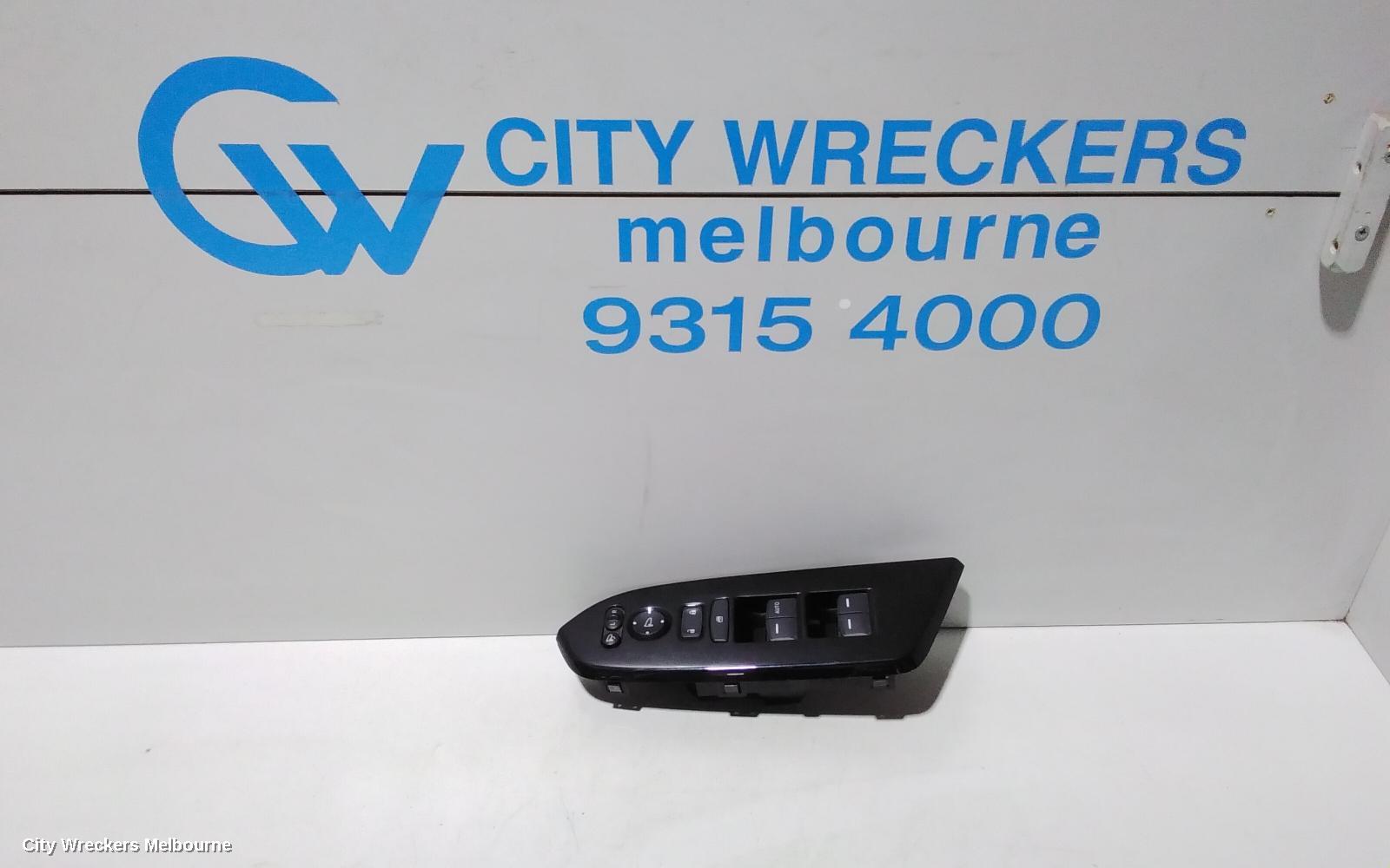 HONDA CRV PWR DR WIND SWITCH, RH FRONT (MASTER SWITCH), W/ AUTO DOWN ON RHF ONLY, RW, 05/2017 - 08/2023