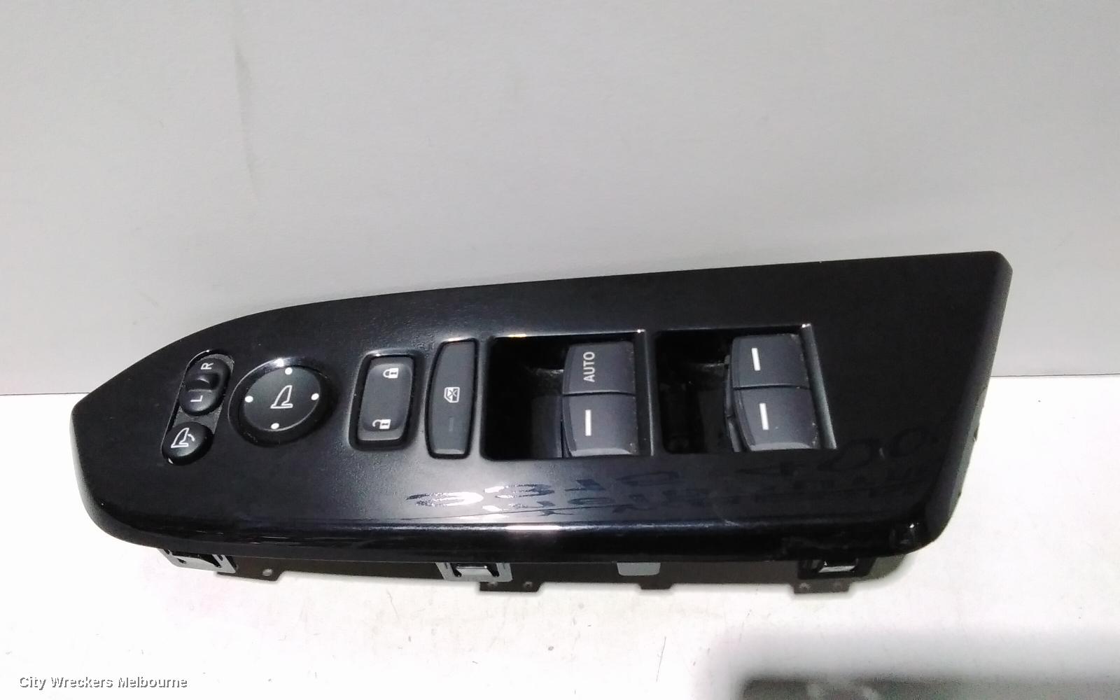 HONDA CRV PWR DR WIND SWITCH, RH FRONT (MASTER SWITCH), W/ AUTO DOWN ON RHF ONLY, RW, 05/2017 - 08/2023