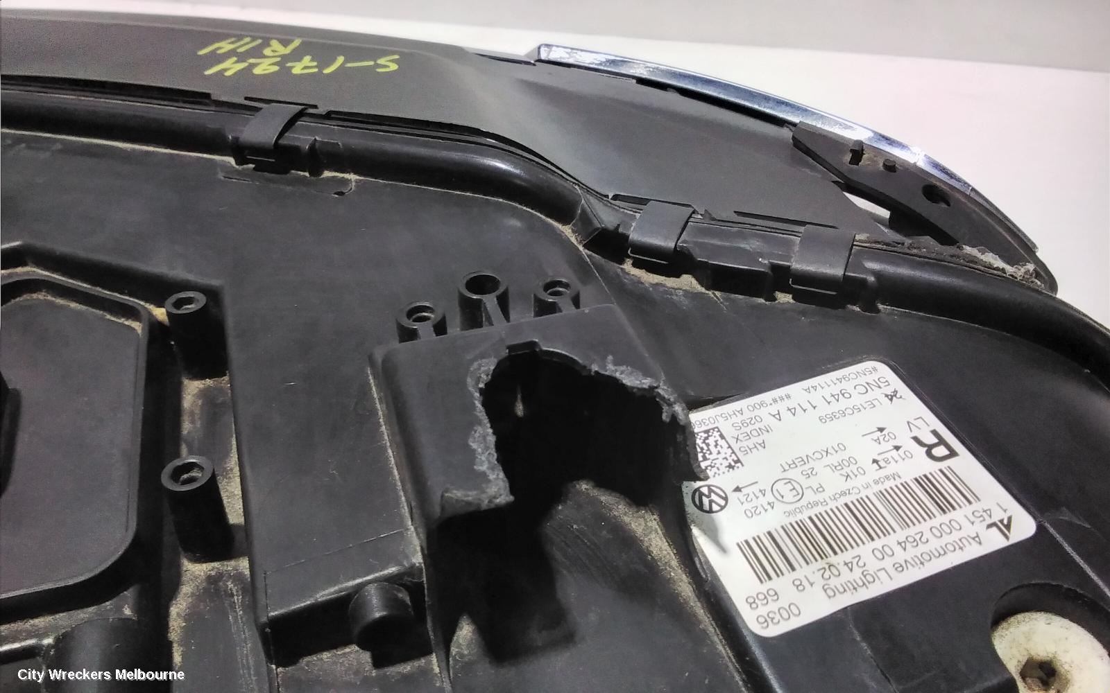 VOLKSWAGEN TIGUAN RIGHT HEADLAMP, 5NA, LED TYPE, 06/2016 - 02/2021