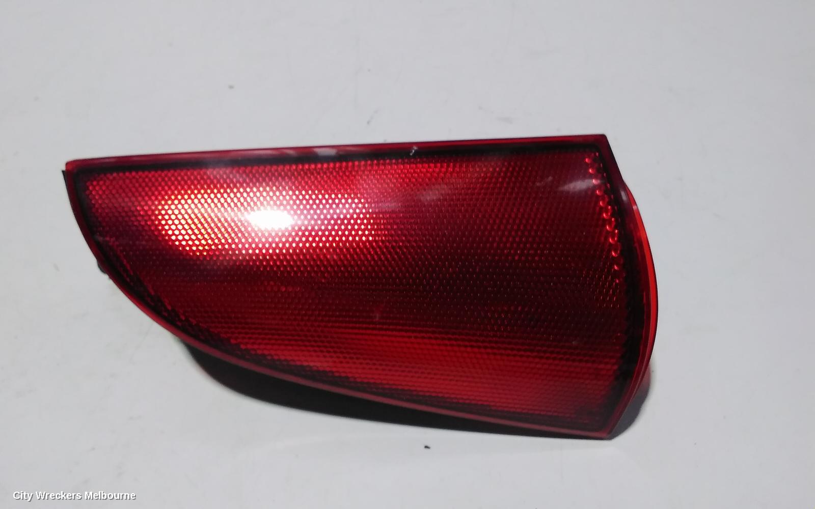 MERCEDES VITO LEFT TAILLIGHT, UPPER TAILGATE, 639, 04/2004 - 02/2015