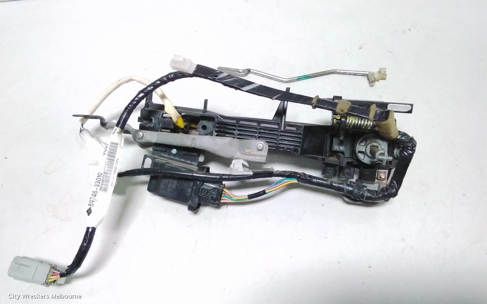 TOYOTA AURION DOOR HANDLE, OUTER, RH FRONT, COLOUR CODED, GSV40R, 10/2006 - 08/2009