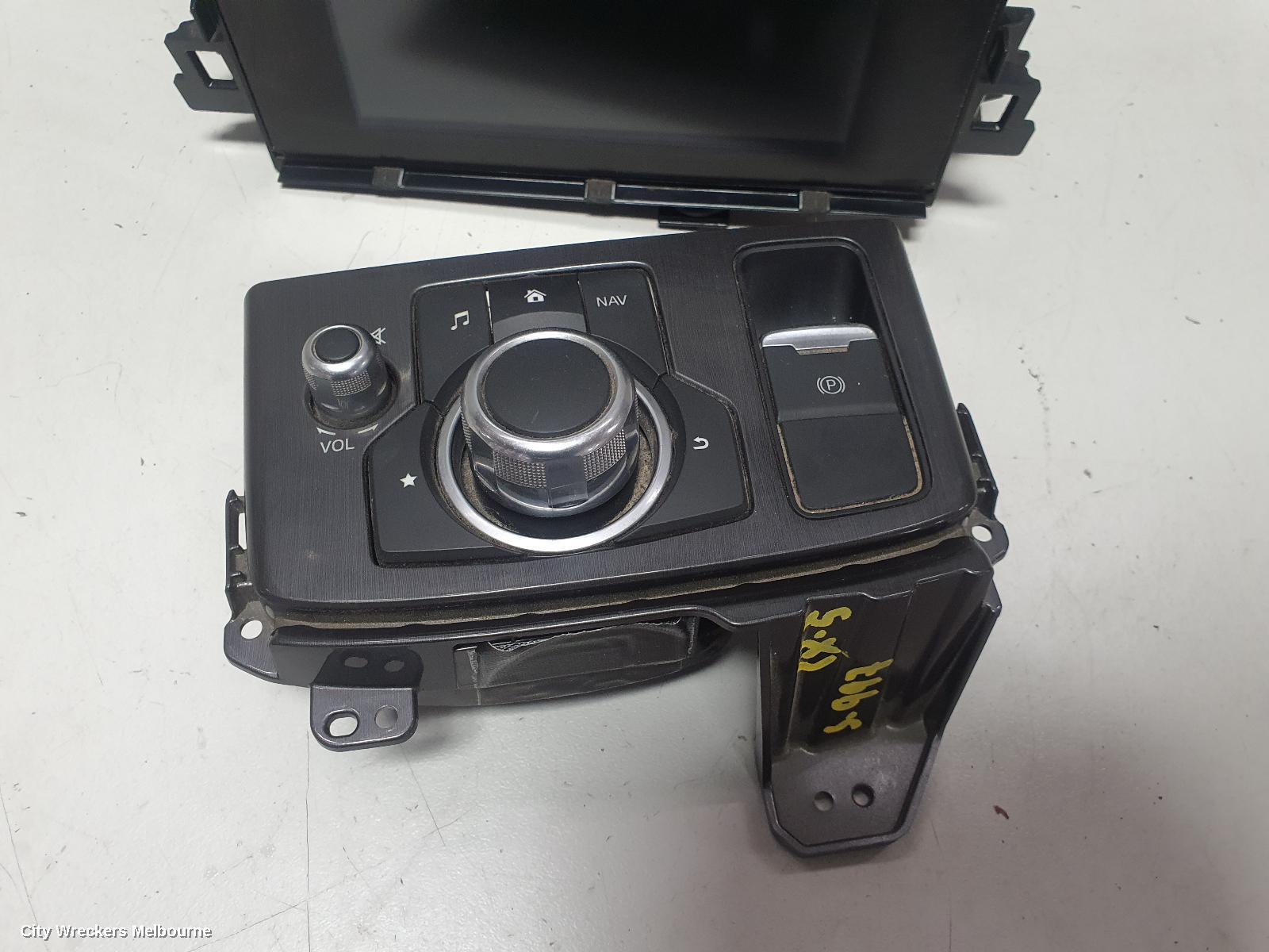 MAZDA CX5 RADIO/CD/DVD/SAT/TV, TOUCH SCREEN, 7IN, KE, 01/2015 - 12/2016