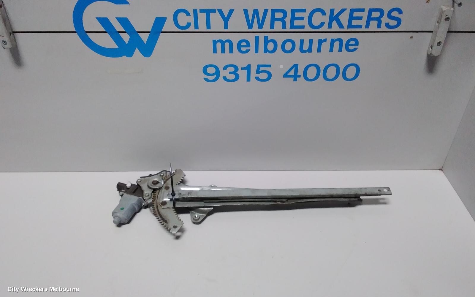 HONDA CRV RIGHT FRONT WINDOW REG/MOTOR, RM, 11/2012 - 04/2017