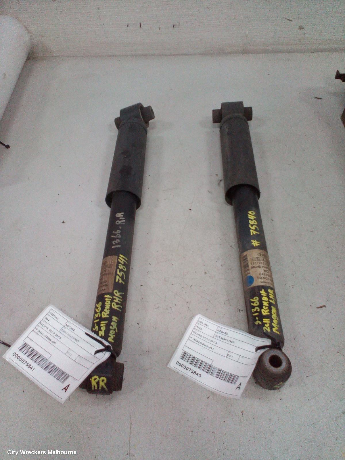 RENAULT MEGANE LEFT REAR STRUT, X32/X95, 09/2010 - 05/2016