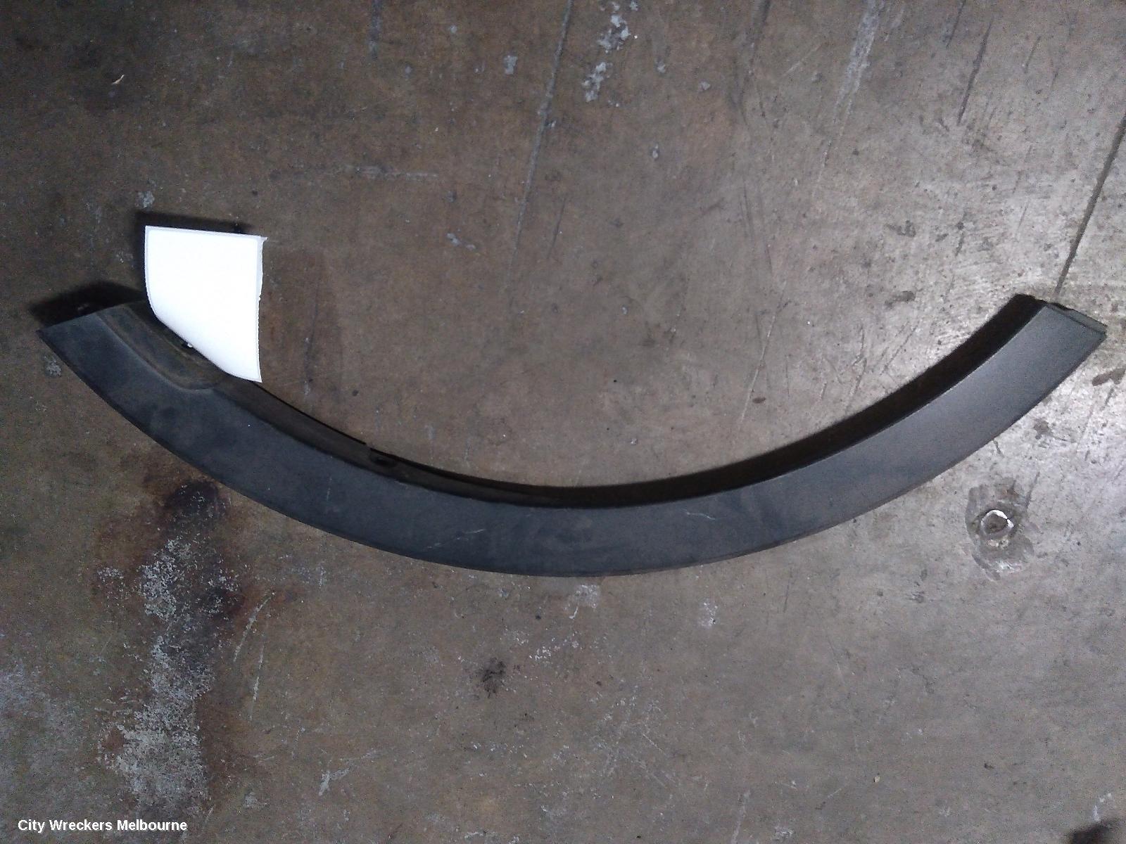KIA SPORTAGE WHEEL ARCH FLARE, LH FRONT, SL, 05/2010 - 05/2013