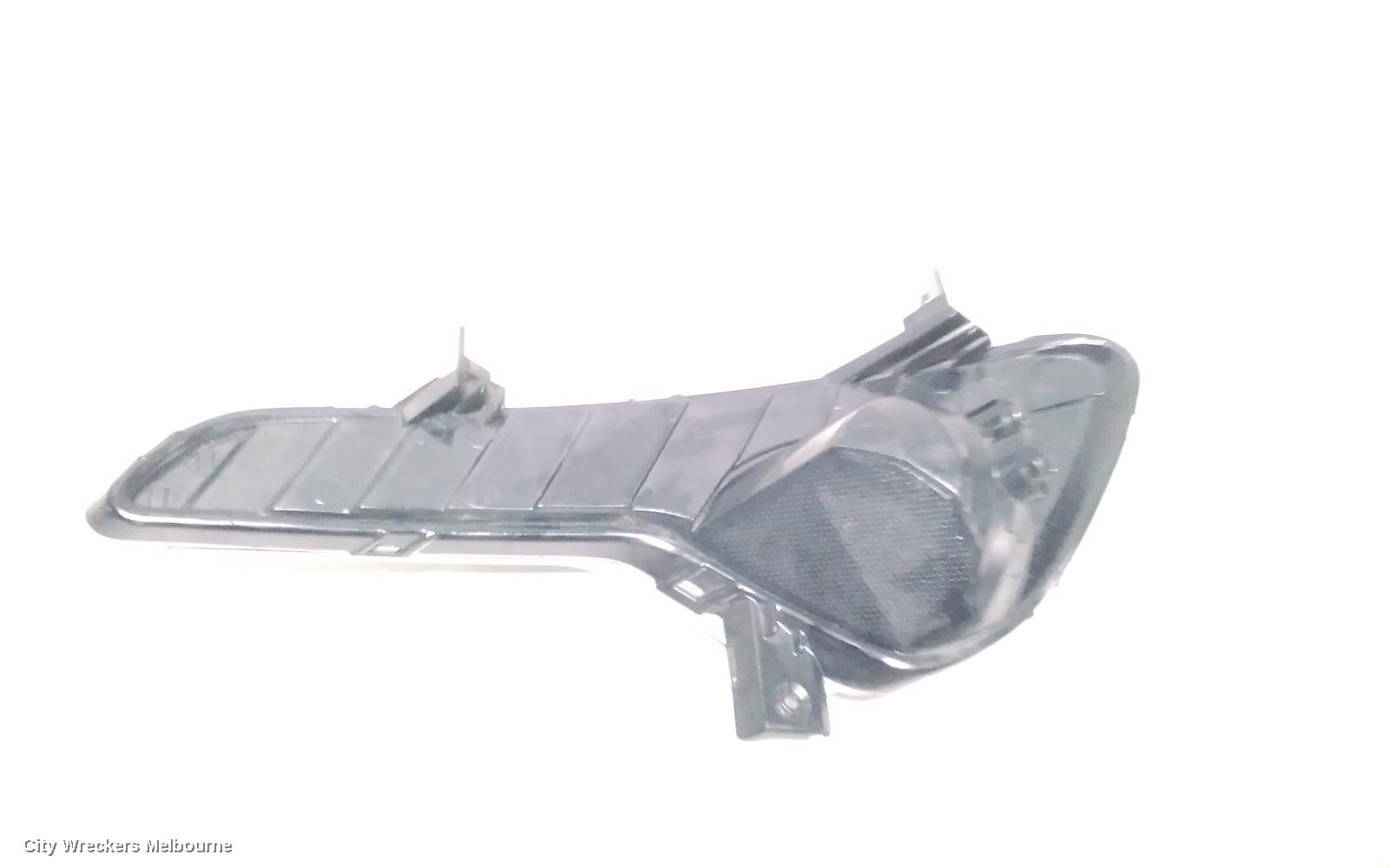 KIA SPORTAGE RIGHT INDICATOR/FOG/SIDE, BUMPER FOGLAMP, SL, 05/2010 - 05/2013