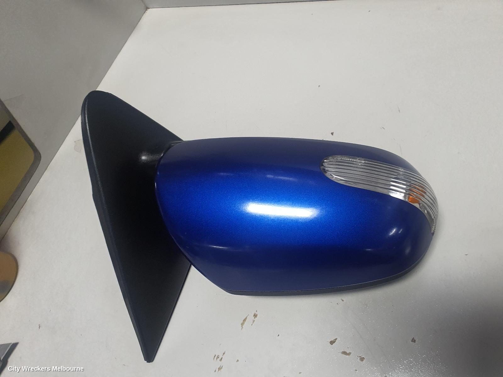 KIA CERATO RIGHT DOOR MIRROR, TD, THICK BLINKER TYPE, SEDAN, 10/2008 - 07/2010