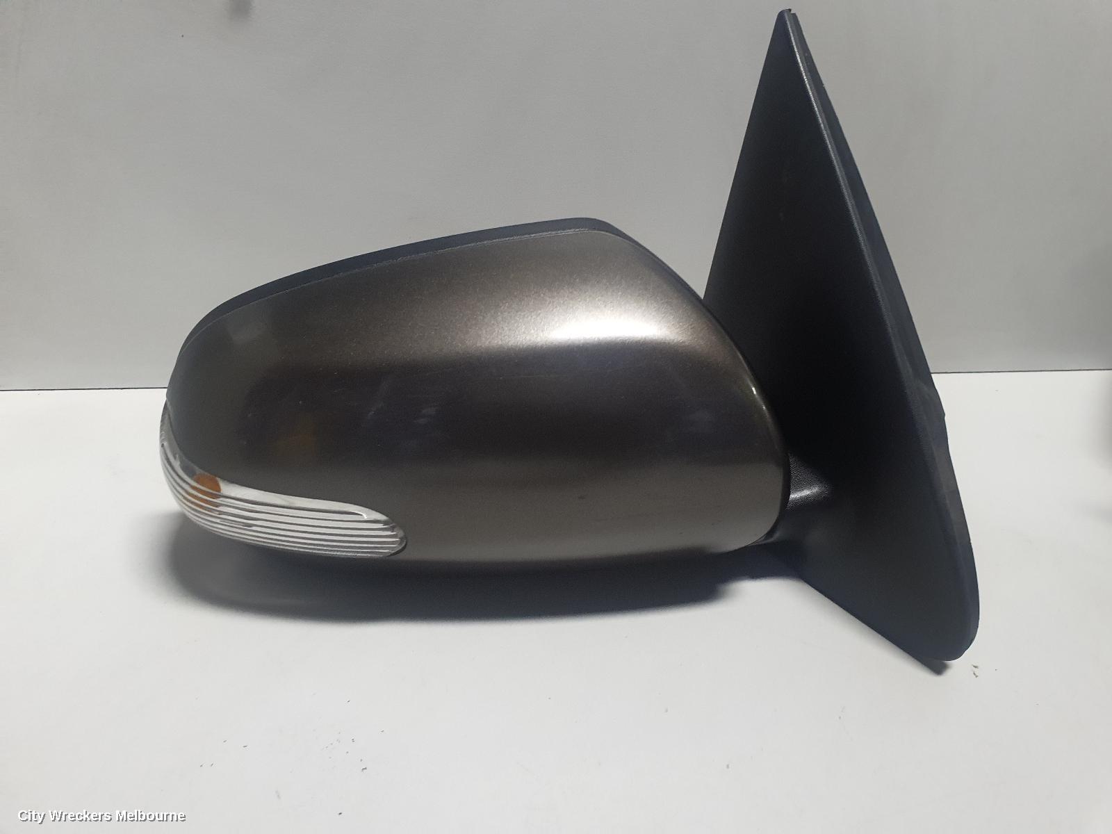 KIA CERATO RIGHT DOOR MIRROR, TD, THICK BLINKER TYPE, SEDAN, 10/2008 - 07/2010