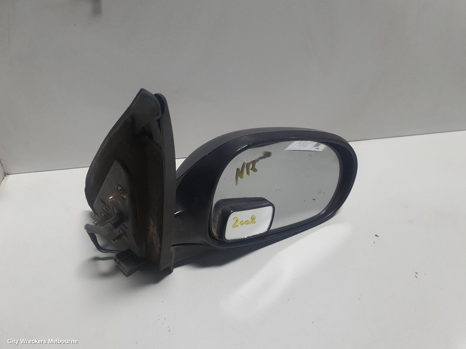 NISSAN PULSAR RIGHT DOOR MIRROR