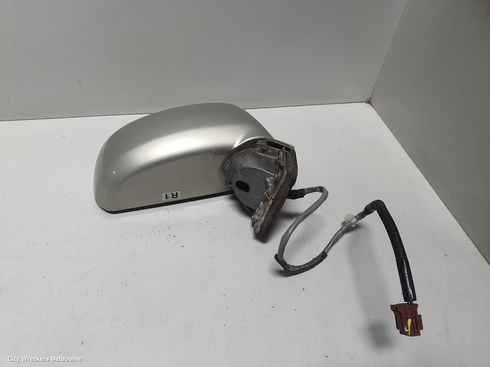 NISSAN TIIDA RIGHT DOOR MIRROR, C11, POWER, 3 WIRE TYPE, 09/2004 - 01/2013