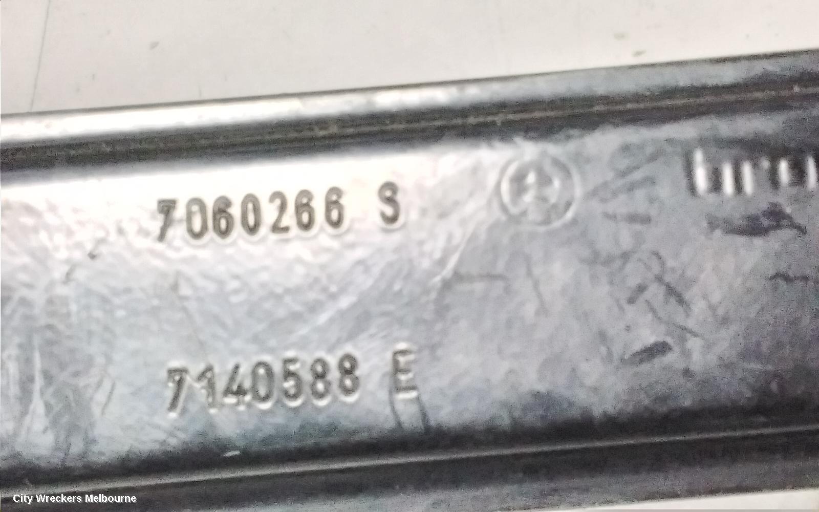 BMW 3 SERIES RIGHT FRONT WINDOW REG/MOTOR, E90, SEDAN, 03/2005 - 01/2012