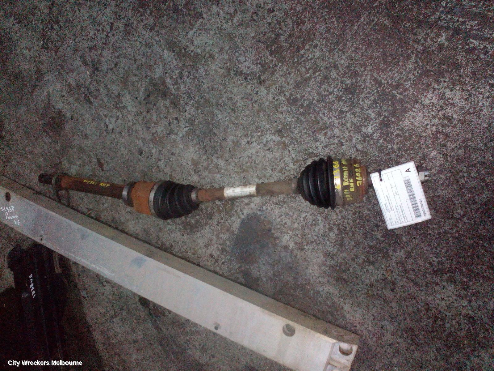 RENAULT MEGANE RIGHT DRIVESHAFT, AUTO, PETROL, 2.0, M4RK, X32/X95, 09/2010 - 05/2016