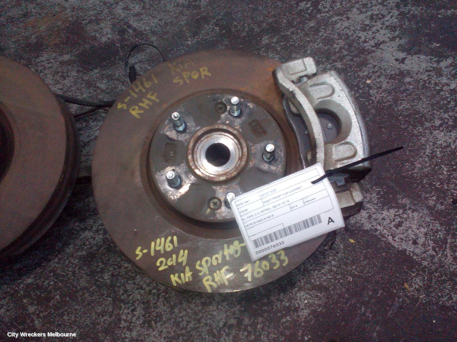 KIA SPORTAGE RIGHT FRONT HUB ASSEMBLY, SL, 4WD, PETROL, 05/2010 - 10/2015