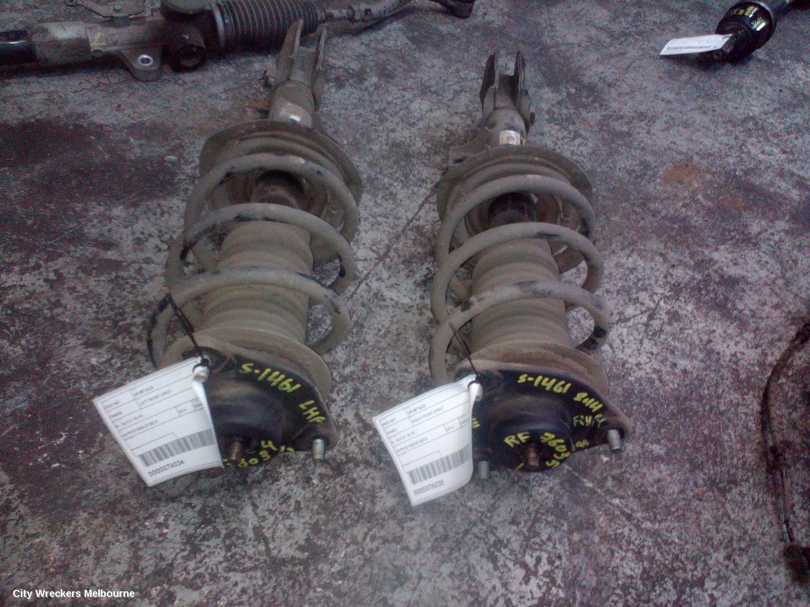 KIA SPORTAGE LEFT FRONT STRUT, SL, 06/2013 - 10/2015