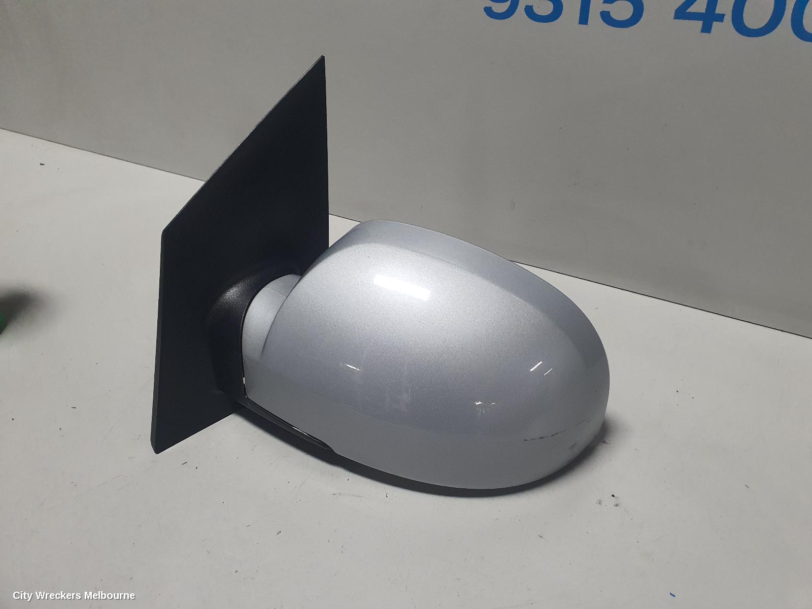 HYUNDAI GETZ LEFT DOOR MIRROR, TB, 3DR/5DR HATCH, POWER, COLOUR CODED, 09/2002 - 09/2011