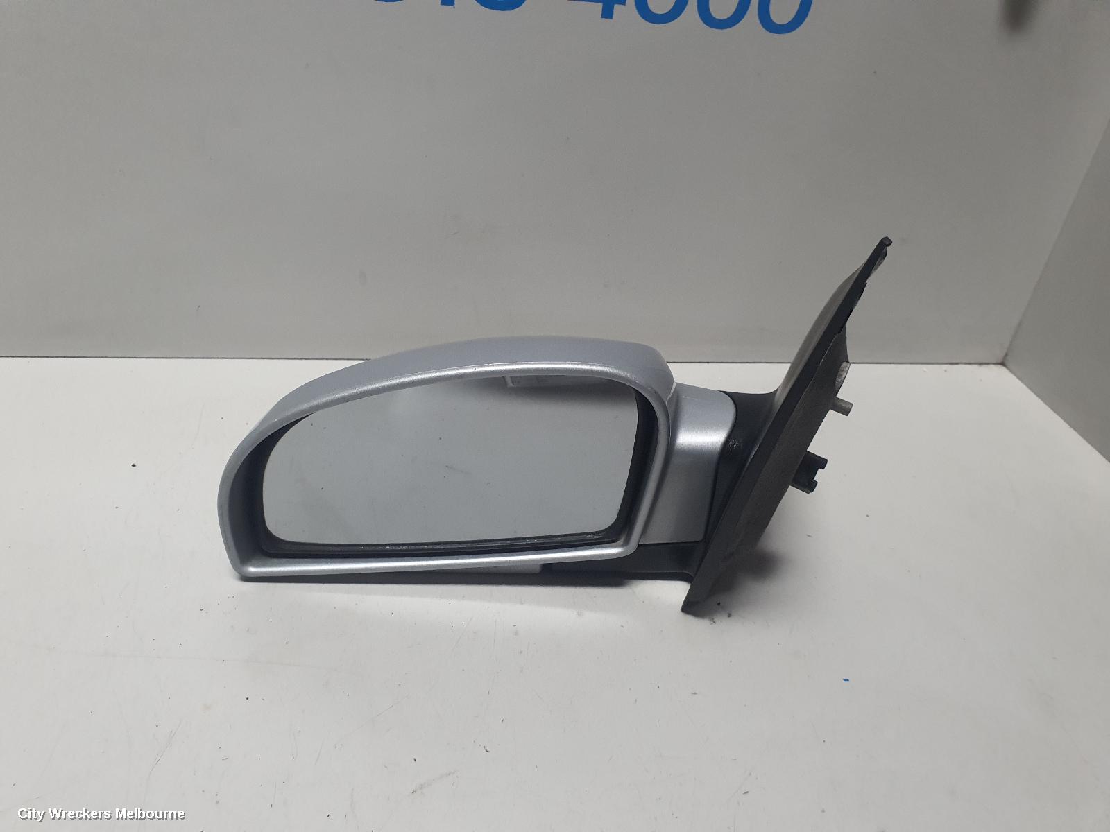 HYUNDAI GETZ LEFT DOOR MIRROR, TB, 3DR/5DR HATCH, POWER, COLOUR CODED, 09/2002 - 09/2011