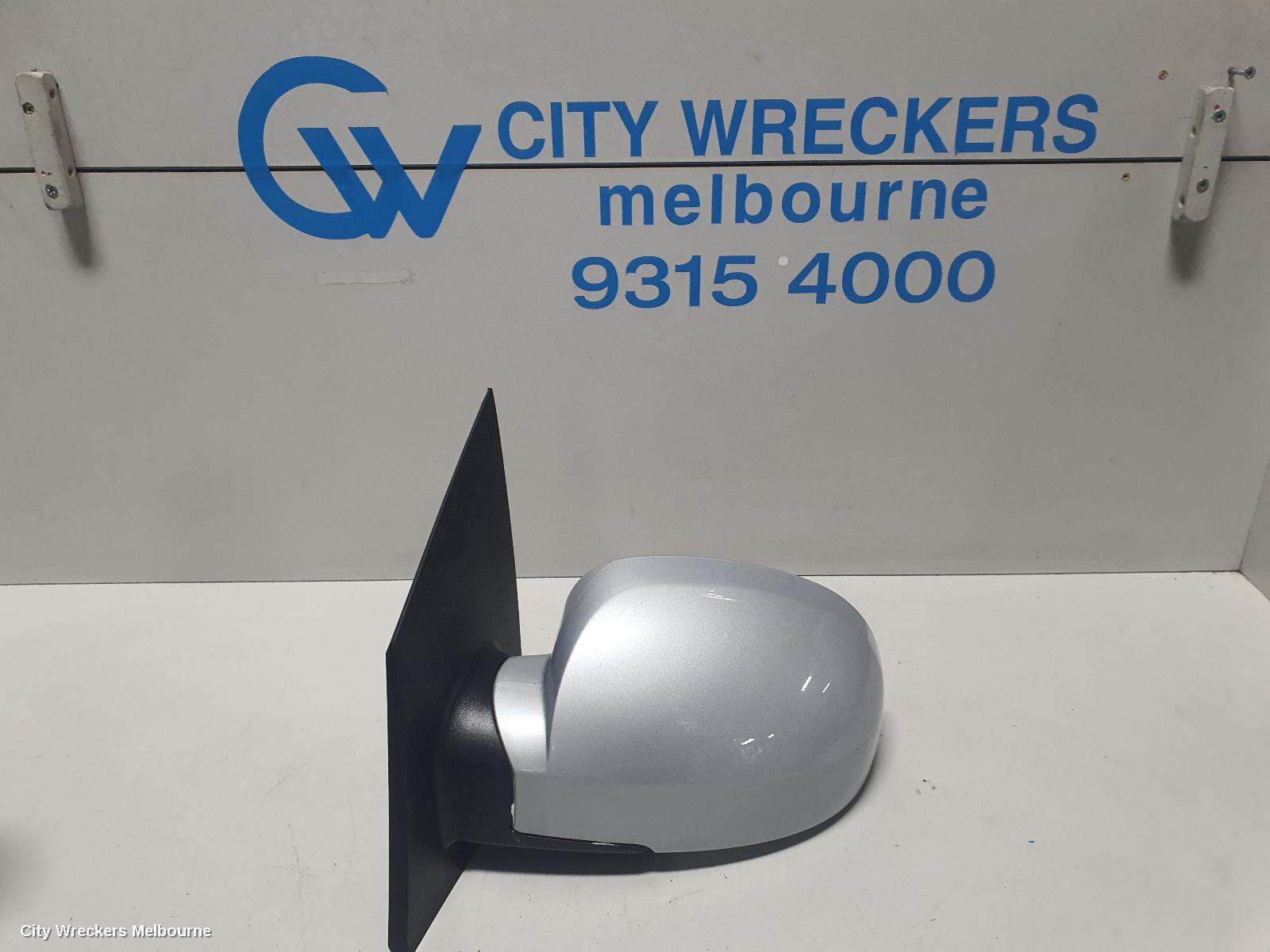 HYUNDAI GETZ LEFT DOOR MIRROR, TB, 3DR/5DR HATCH, POWER, COLOUR CODED, 09/2002 - 09/2011