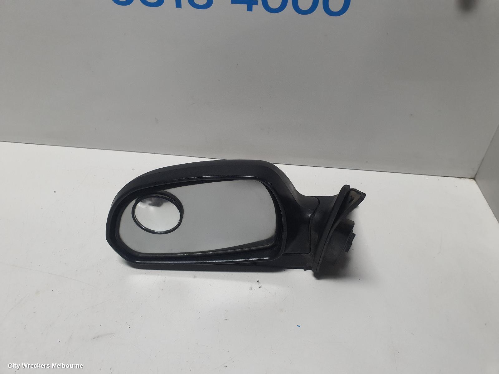 HYUNDAI ELANTRA LEFT DOOR MIRROR, XD, POWER, COLOUR CODED, 10/2003 - 07/2006