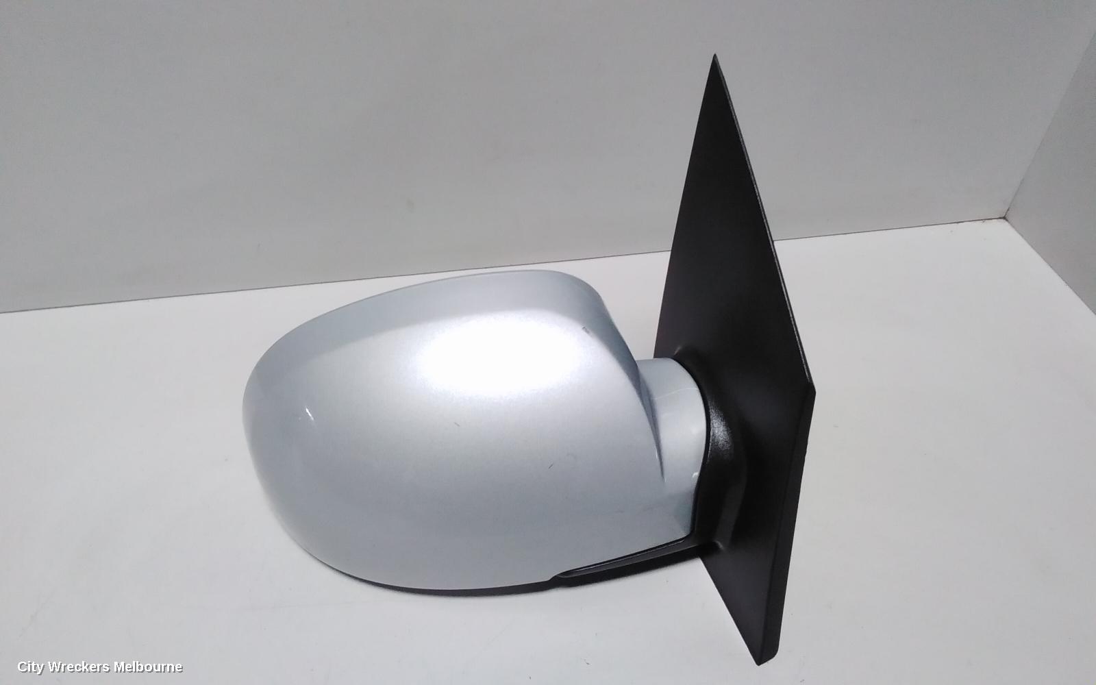 HYUNDAI GETZ RIGHT DOOR MIRROR, TB, 3DR/5DR HATCH, POWER, COLOUR CODED, 09/2002 - 09/2011