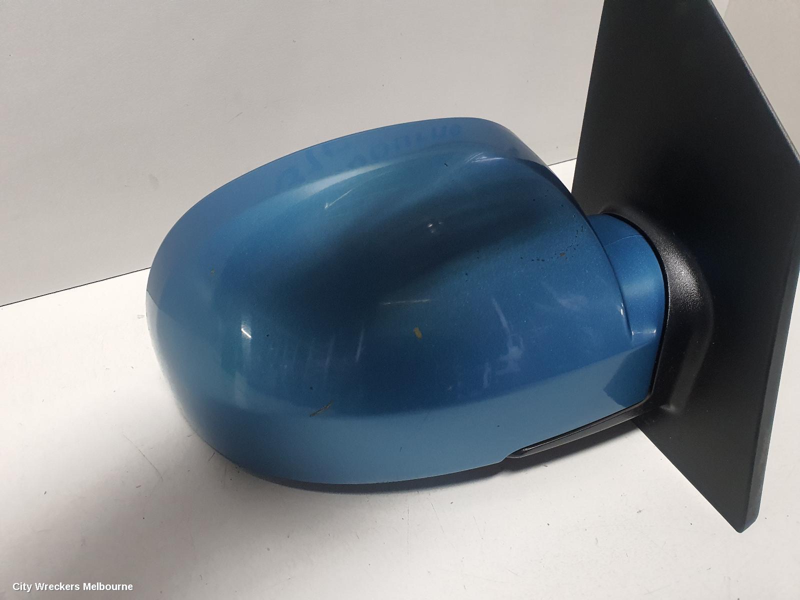 HYUNDAI GETZ RIGHT DOOR MIRROR, TB, 3DR/5DR HATCH, POWER, COLOUR CODED, 09/2002 - 09/2011