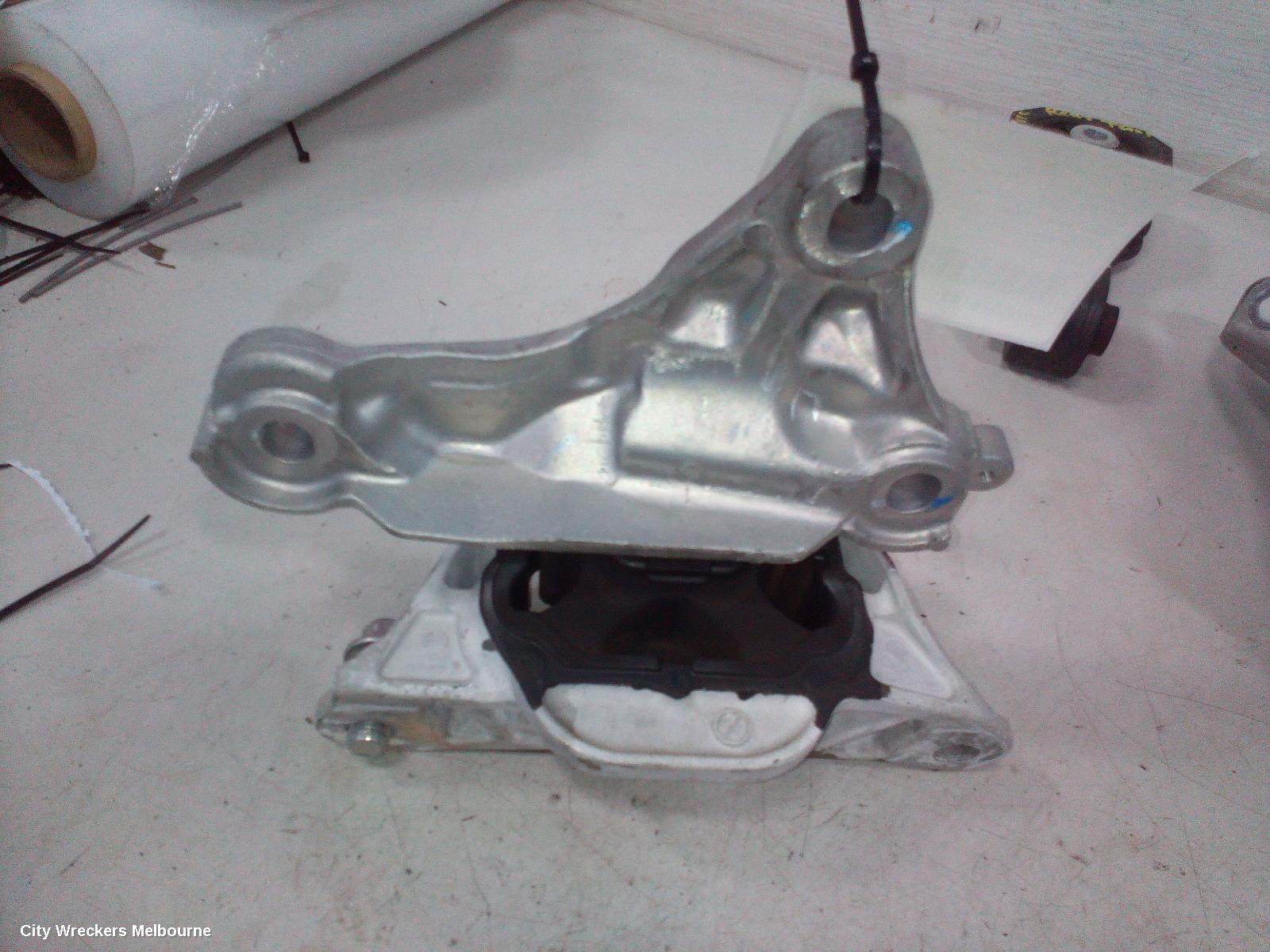 HONDA CIVIC MOUNT, 10TH GEN, 05/2016 - 08/2021
