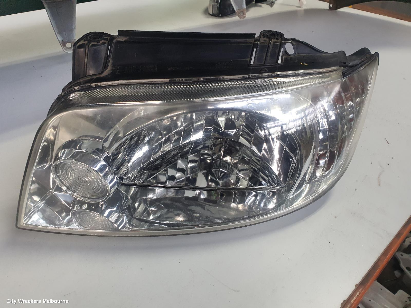 HYUNDAI ELANTRA LAVITA LEFT HEADLAMP, FC, 10/2001 - 12/20037