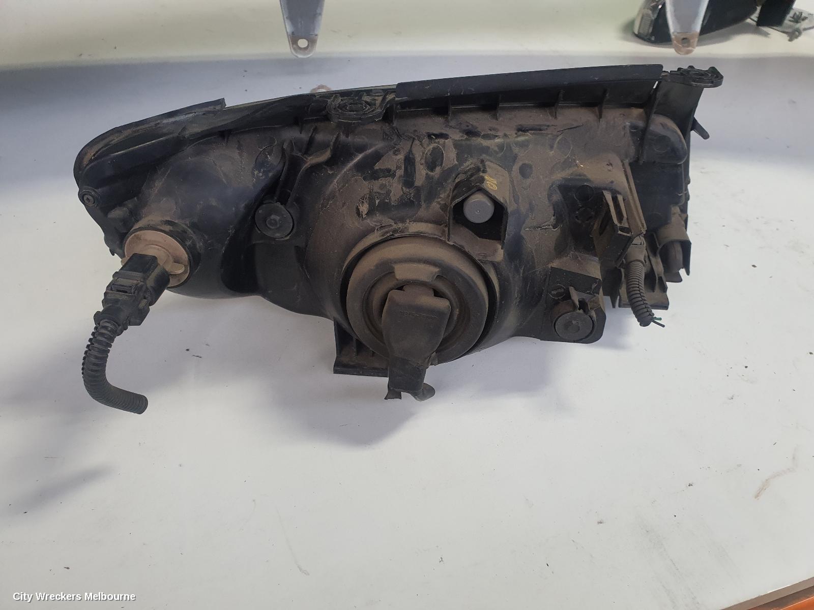 HYUNDAI ELANTRA LAVITA LEFT HEADLAMP, FC, 10/2001 - 12/20037
