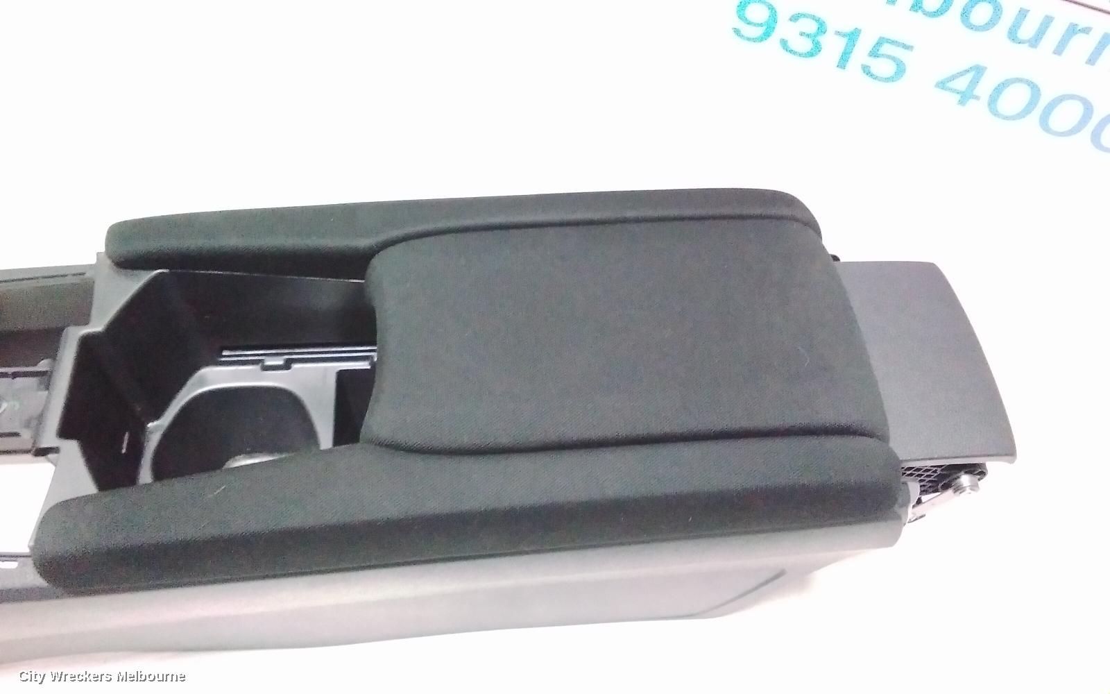 HONDA CIVIC CONSOLE, 10TH GEN, CONSOLE LID ONLY, LEATHER, NON RED STITCHING, 05/2016 - 08/2021