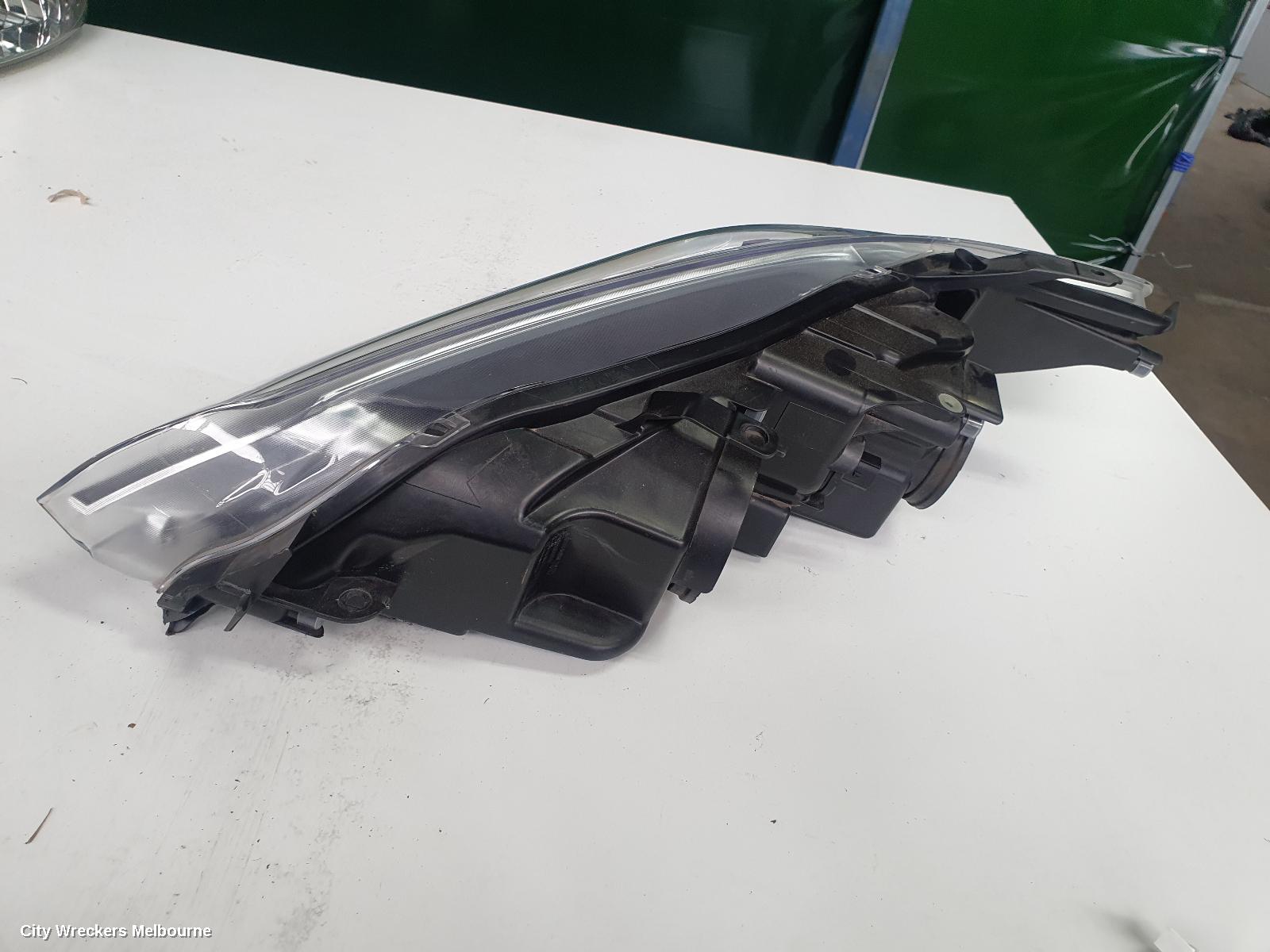 TOYOTA CAMRY RIGHT HEADLAMP, ASV50, ALTISE/ATARA S/ATARA SX, CHROME INSERT TYPE, 05/2015 - 10/2017
