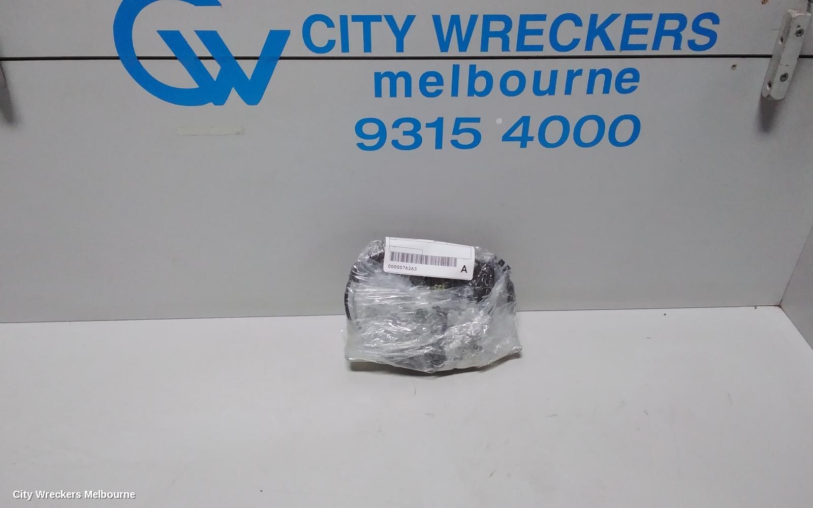 SUBARU IMPREZA DOOR/BOOT/GATE LOCK, RIGHT FRONT DOOR LOCK, G5, 11/2016 ONWARDS