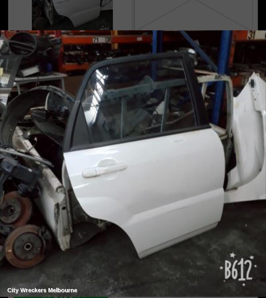 KIA SPORTAGE RIGHT FRONT DOOR WINDOW, KM, 05/2005 - 06/2010