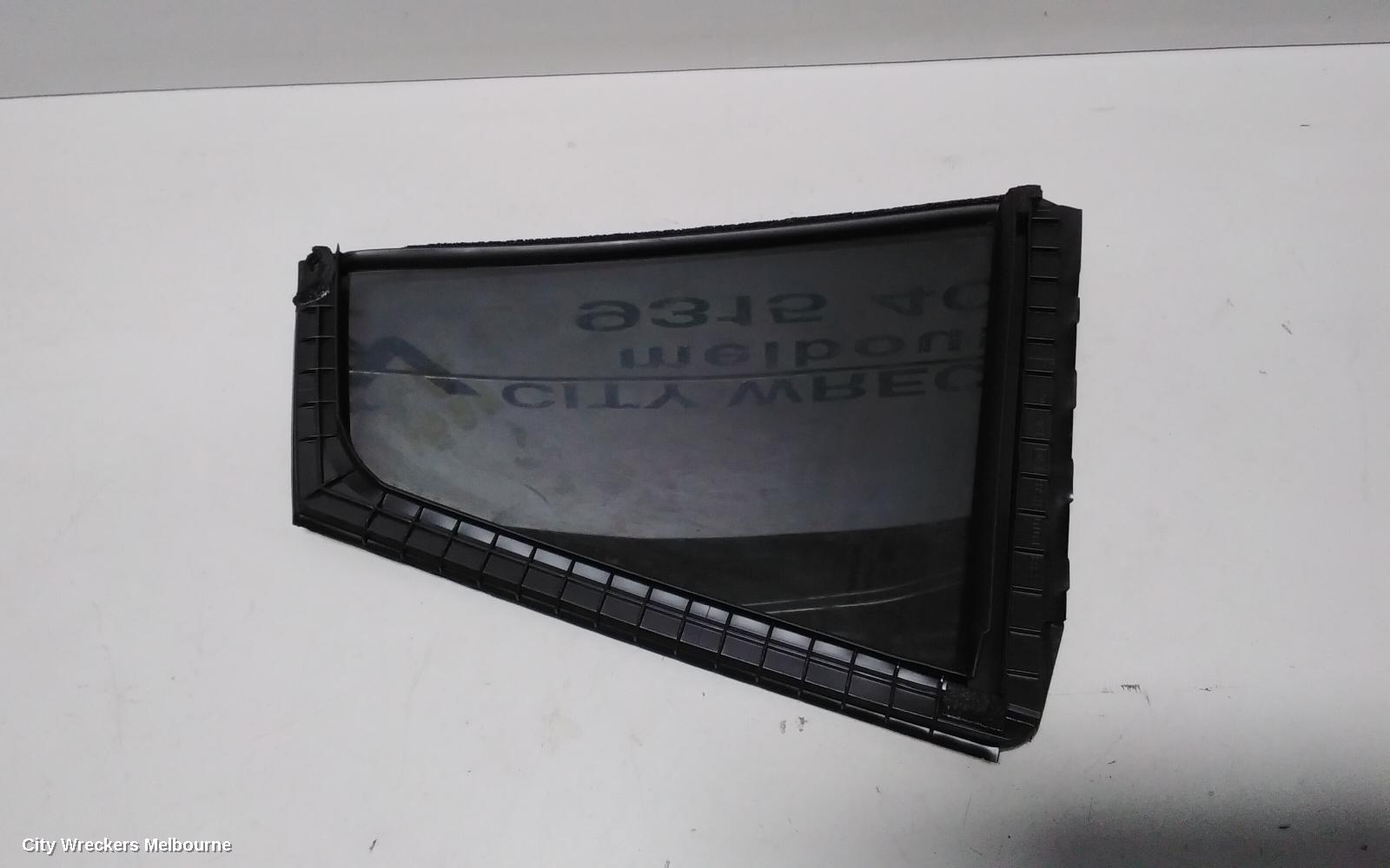 SUBARU IMPREZA LEFT REAR 1/4 DOOR GLASS, G5, HATCH, 11/2016 ONWARDS