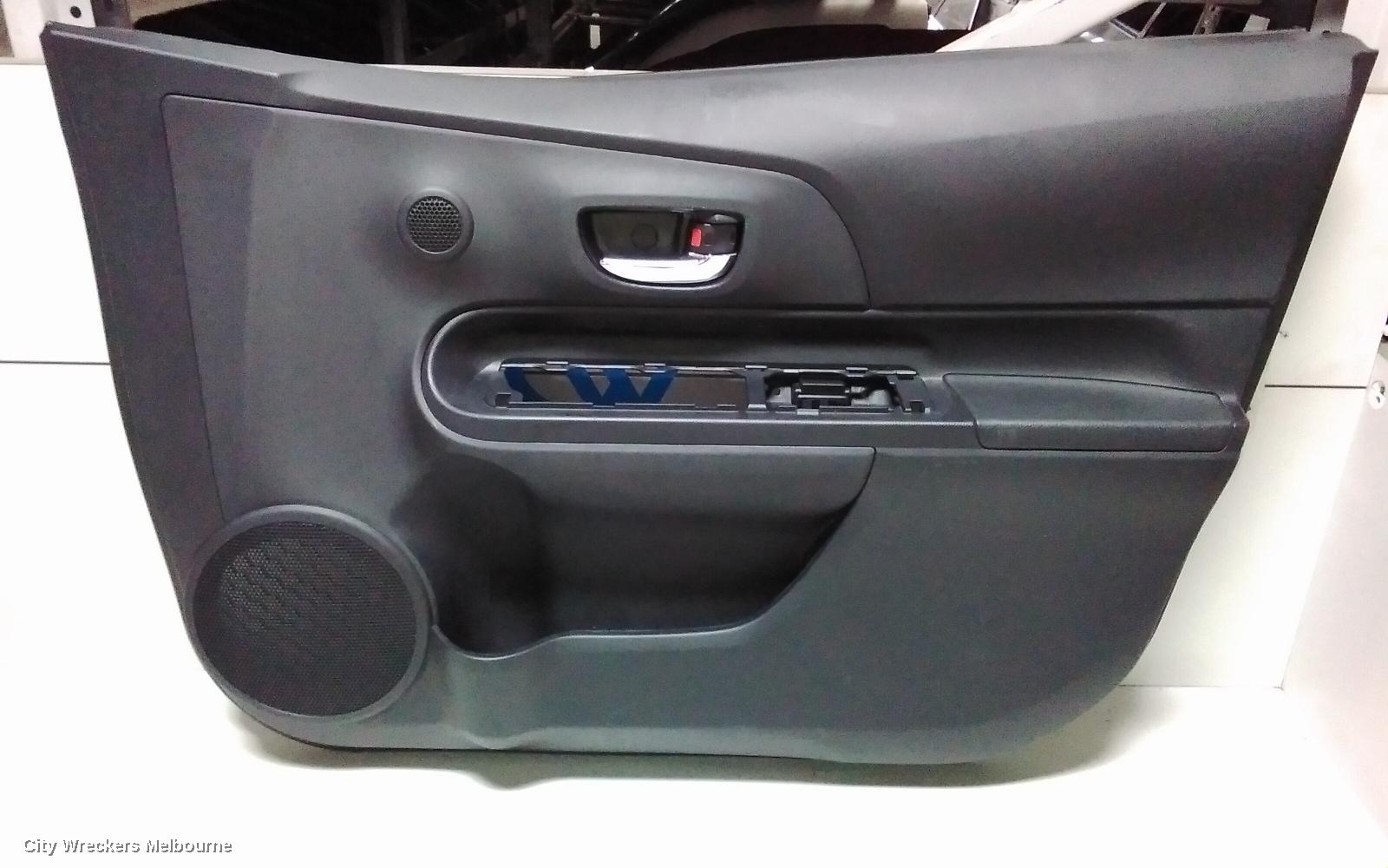 TOYOTA PRIUS DOOR TRIM, NHP10R, PRIUS C, RH FRONT, LEATHER, 12/2011 ONWARDS