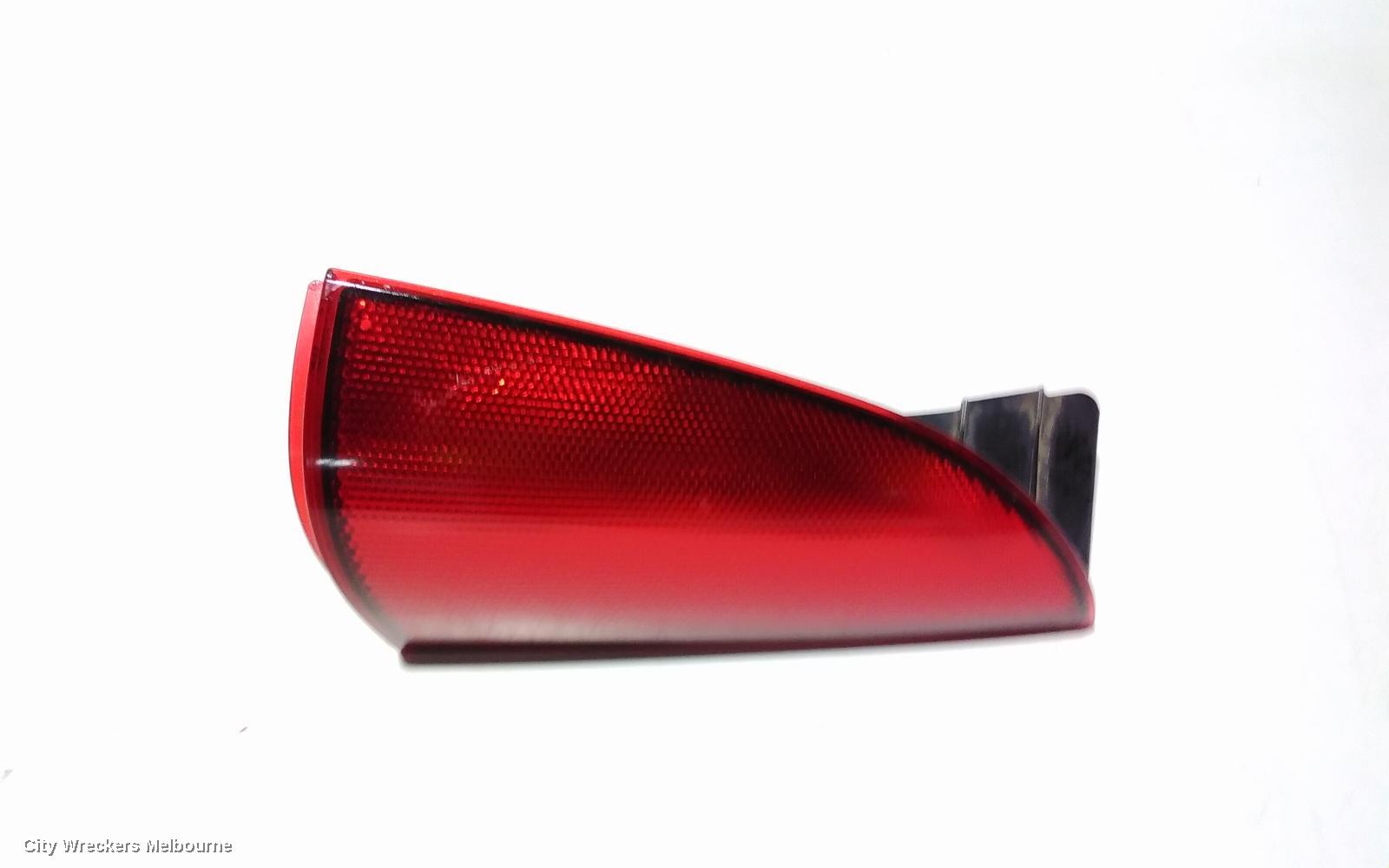 MERCEDES VITO LEFT TAILLIGHT, UPPER TAILGATE, 639, 02/2006 - 02/2015